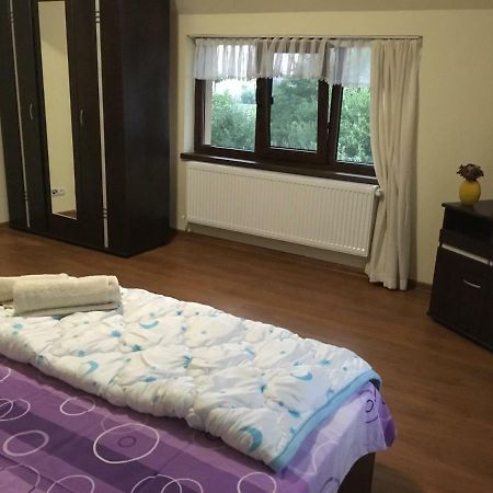 Casa In Zona Linistita, Campia Turzii Villa Bagian luar foto