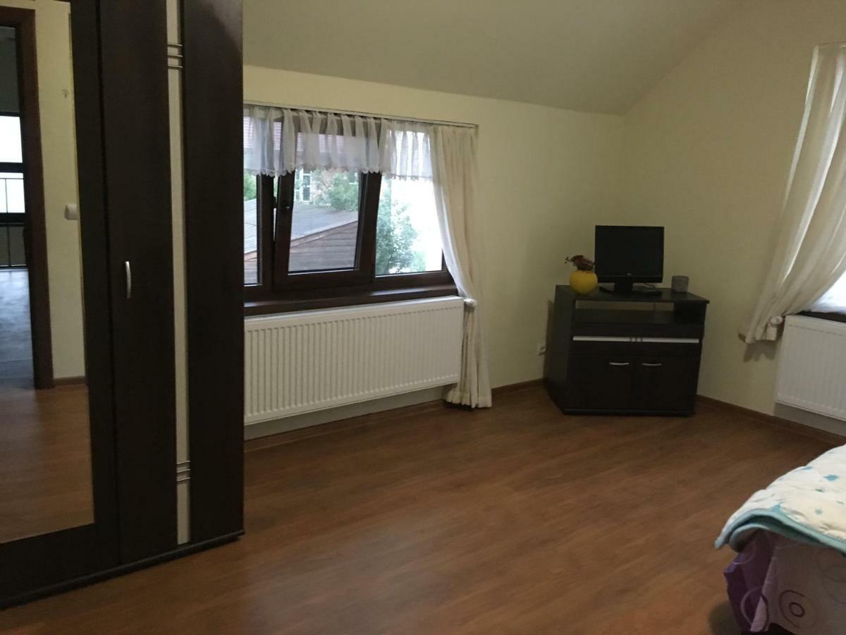 Casa In Zona Linistita, Campia Turzii Villa Bagian luar foto